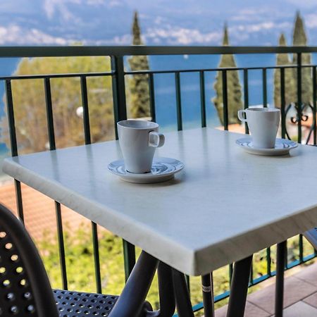 Residence Solei Brenzone sul Garda Exterior foto